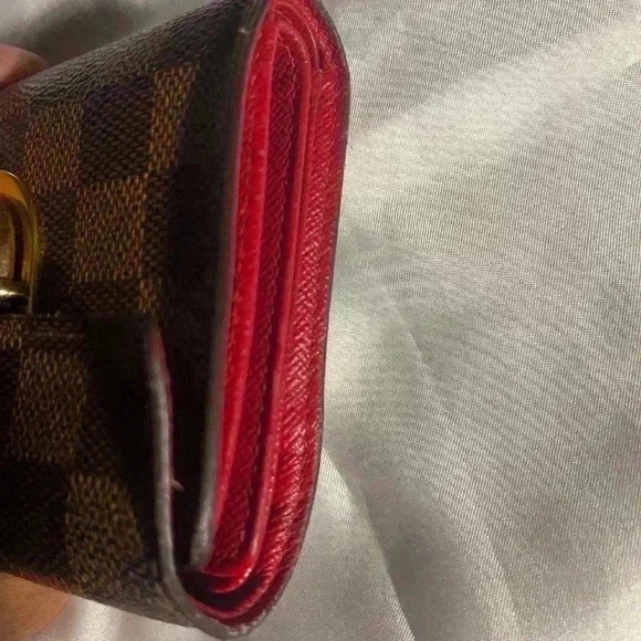 Louis Vuitton Damier Compact Wallet - Picture 9 of 11